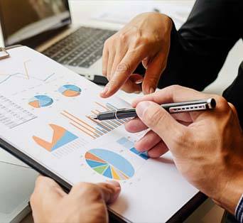 خدمات بازرگانی و پشتیبانی